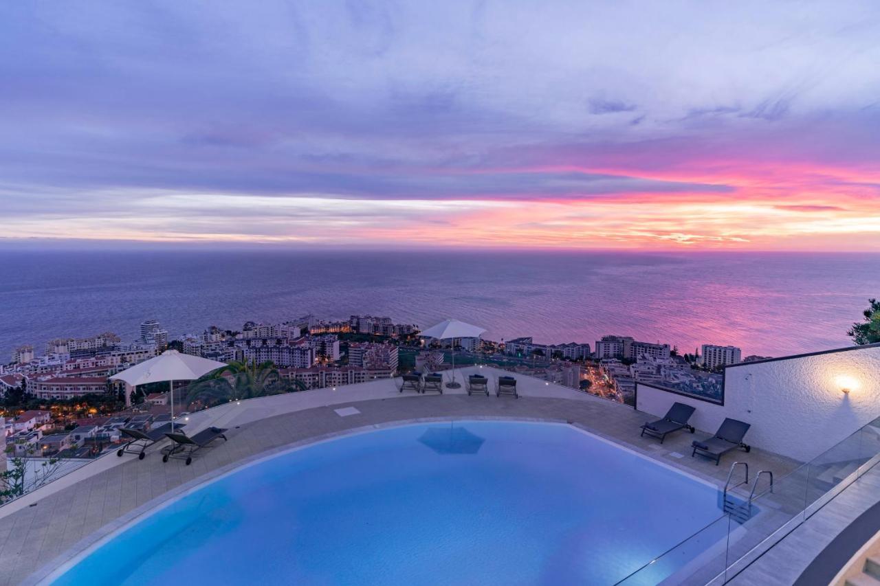 Sky By Travel To Madeira Villa *