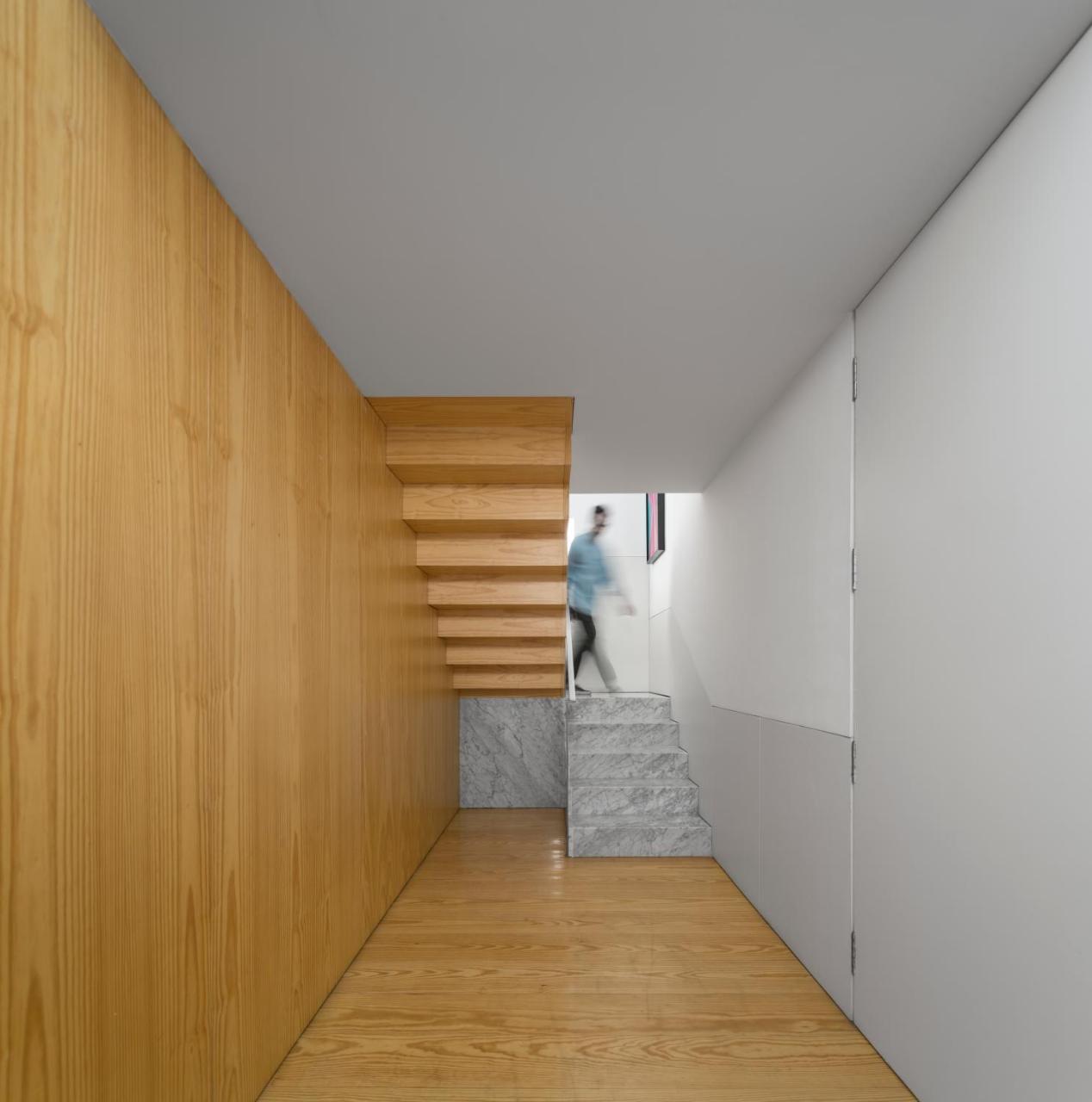Flattered To Be In Apartamento Oporto