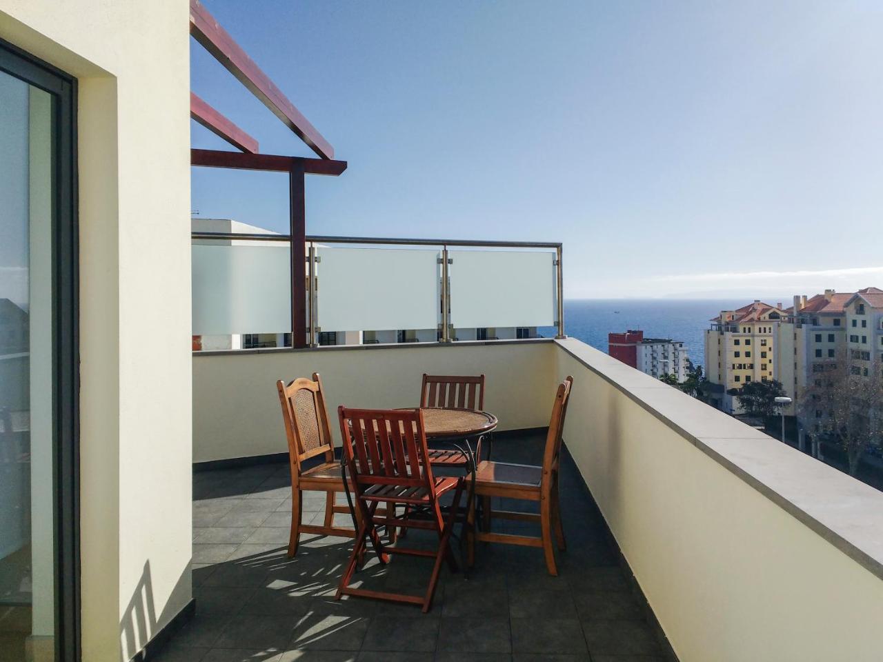 Apartamento Two Bedroom With Balcony And Gorgeous View Over The Atlantic *