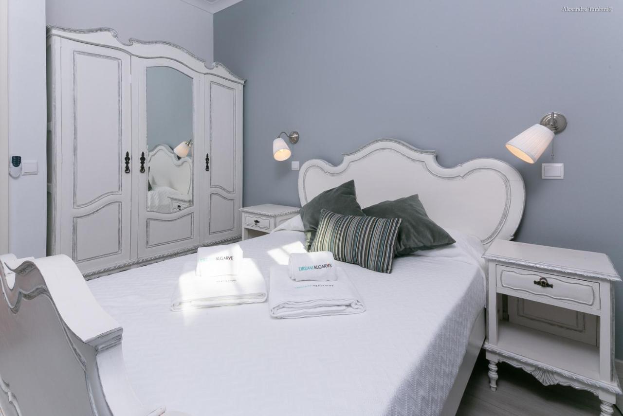 B07 - Maria Vitoria In Center Apartment