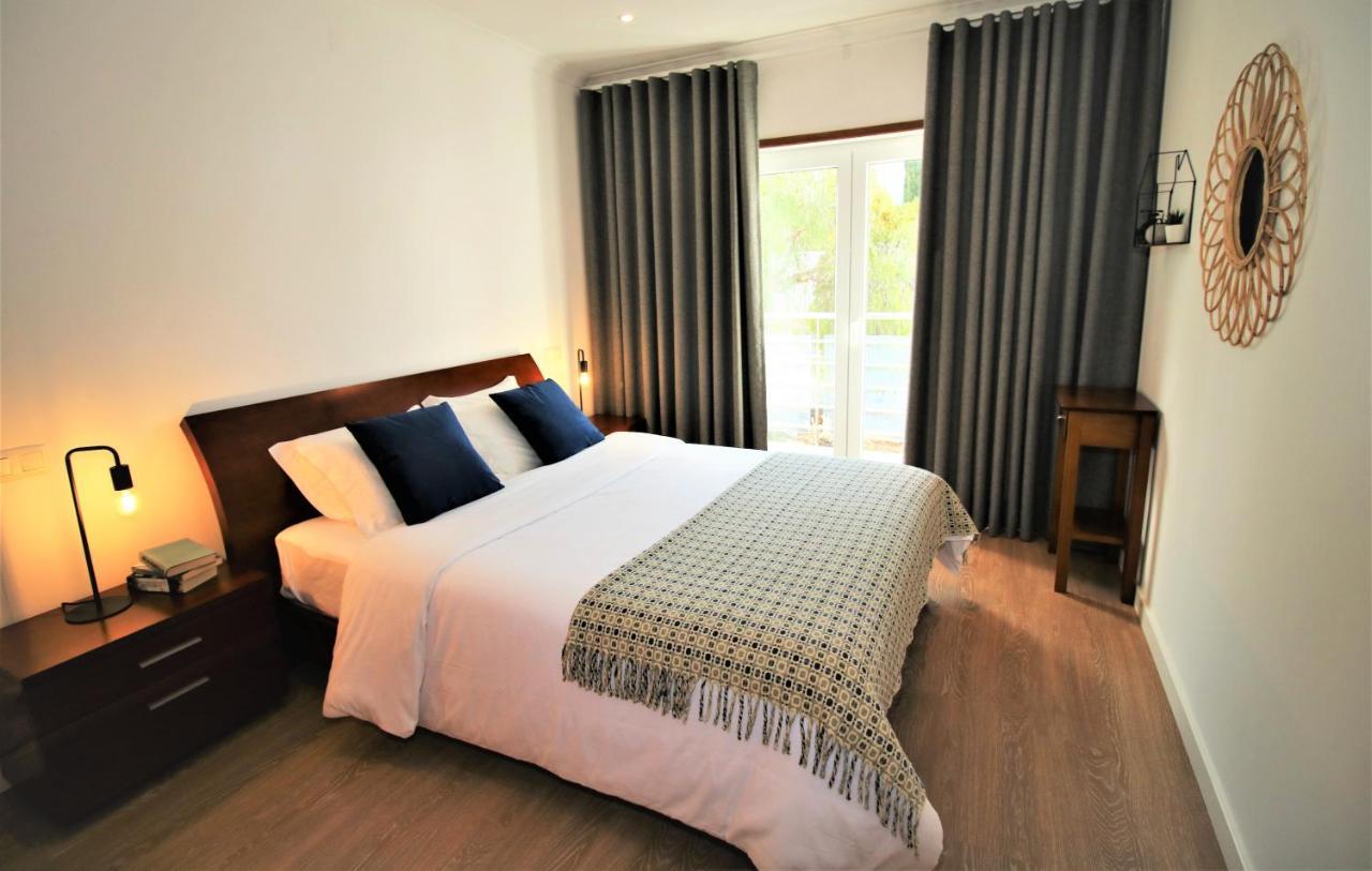 Apartamento Pine Tree - Da Coelha - *