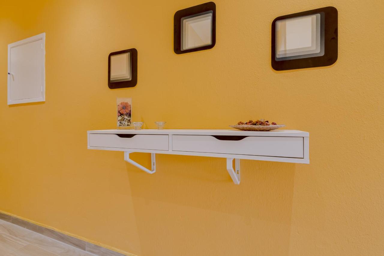 Marina & Casino - 1 Bedroom - Center *