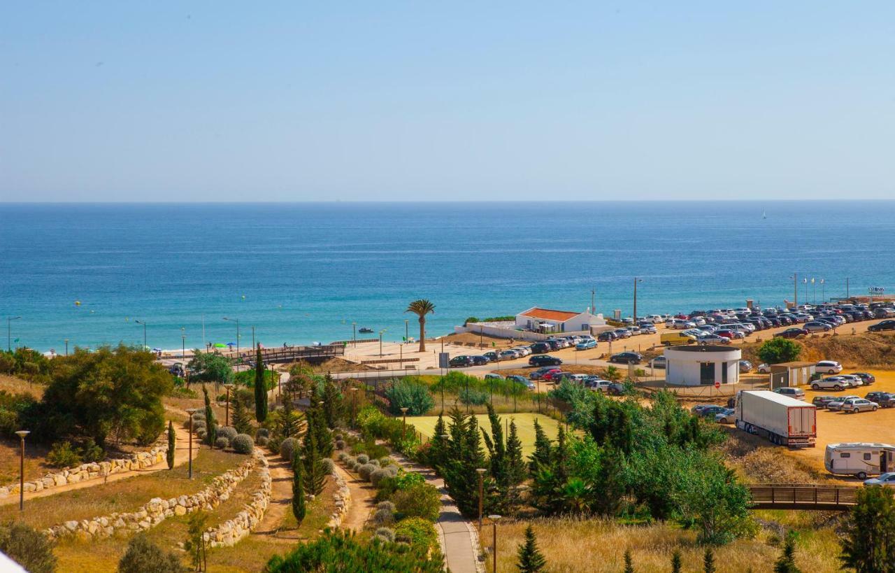 A08 - Magnolia Sea View Apartment