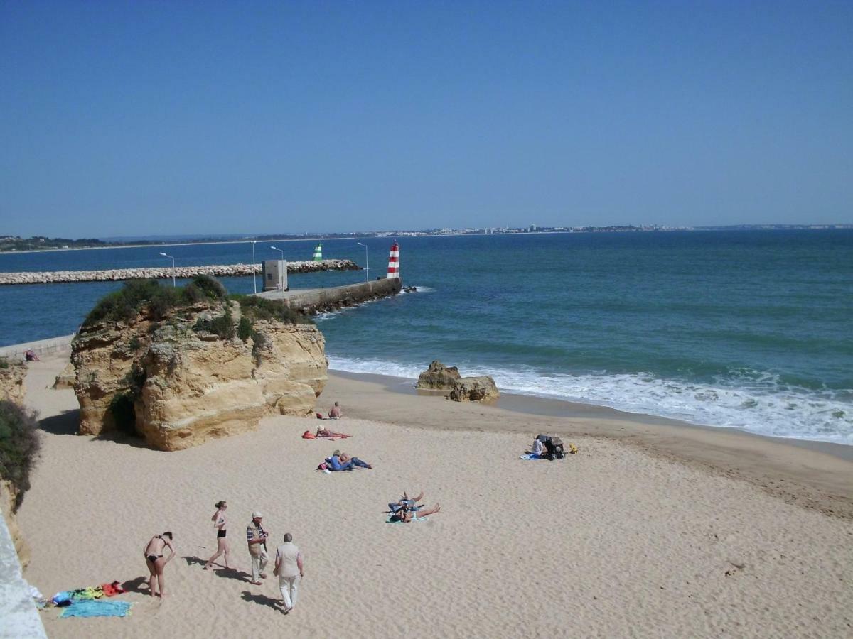 Moradia Perto Dos Palmares Holiday home *