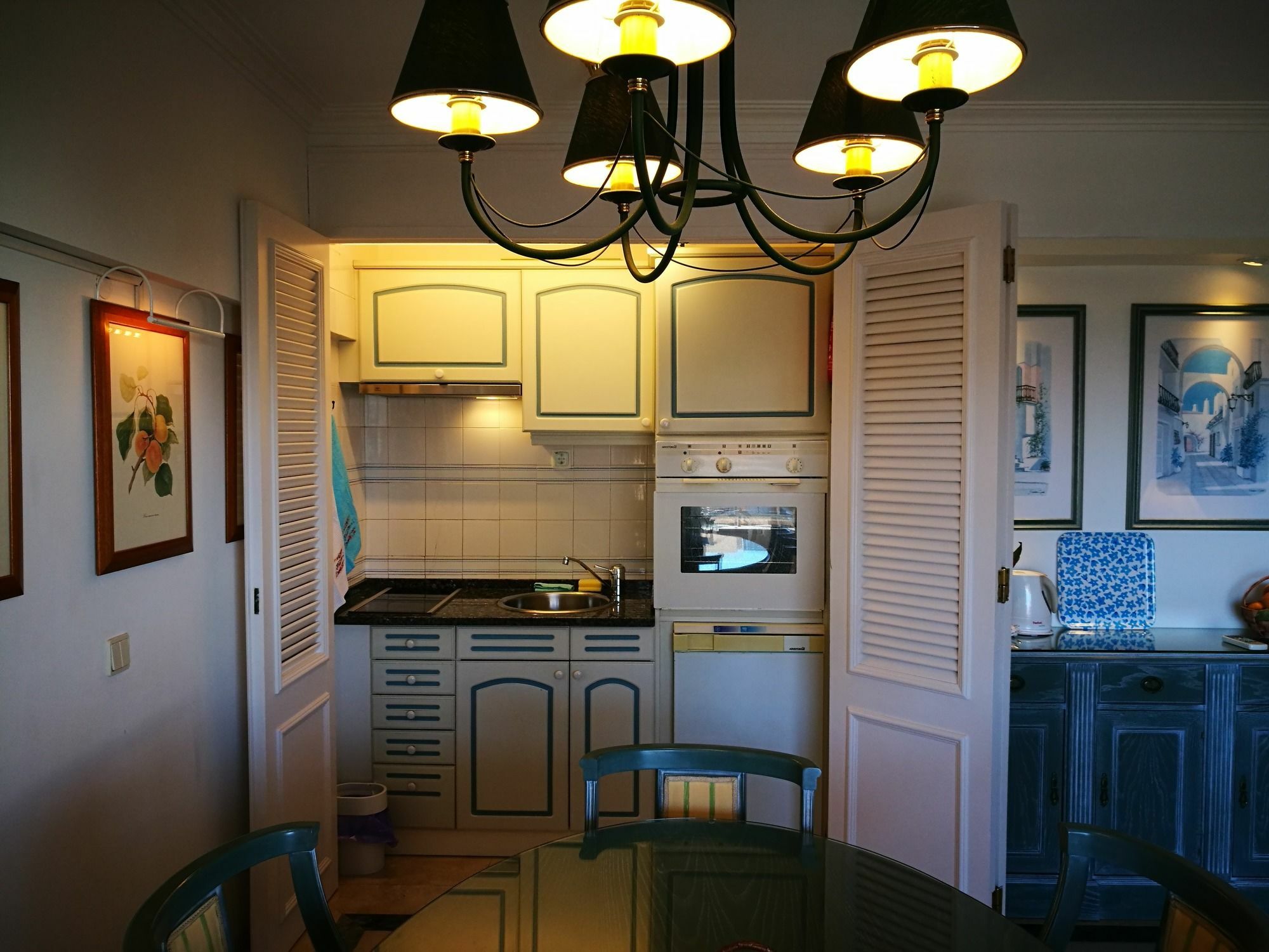 Apartment Discovery *