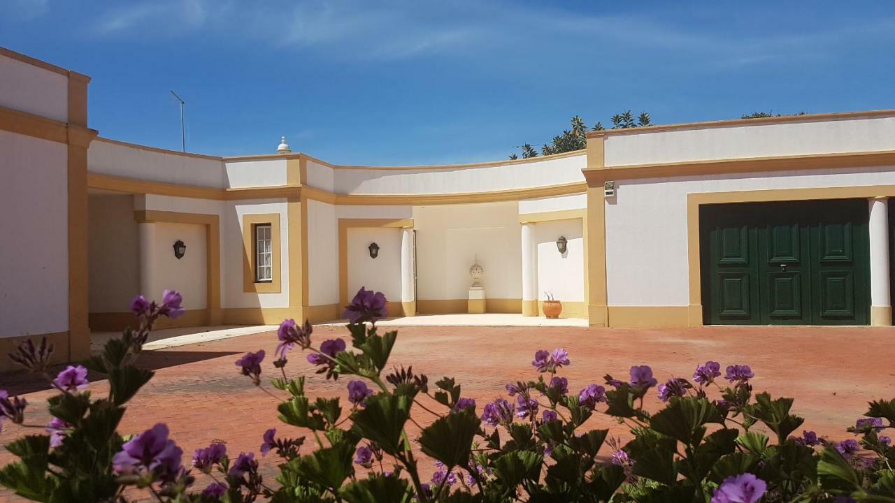 Villa Casa Da Vigia - Bouganvilia - V3 - In Of The Albufeira