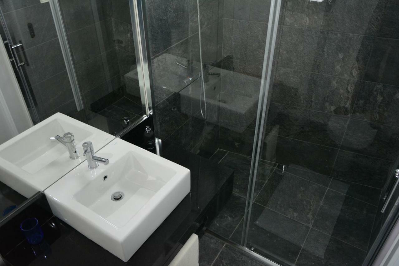 40m² 1 Slaapkamer, 1 Privé Badkamer In Madeira * Funchal (Madeira)