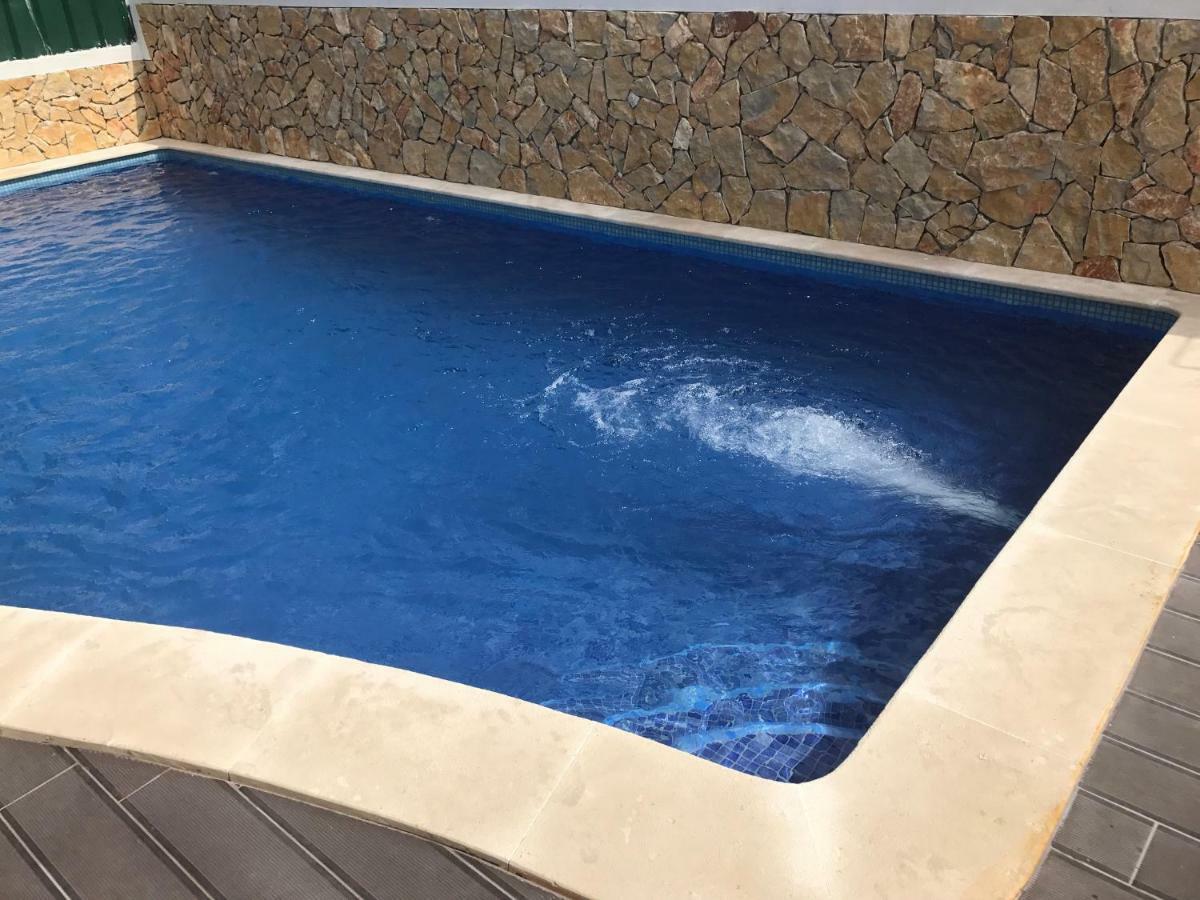 Villa Full Private 300sqm Jacuzzi Heated Pool Ideal & Quiet Location *