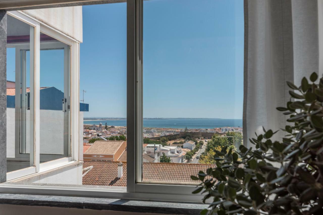 3 Bedroom W/ Amazing View Apartment