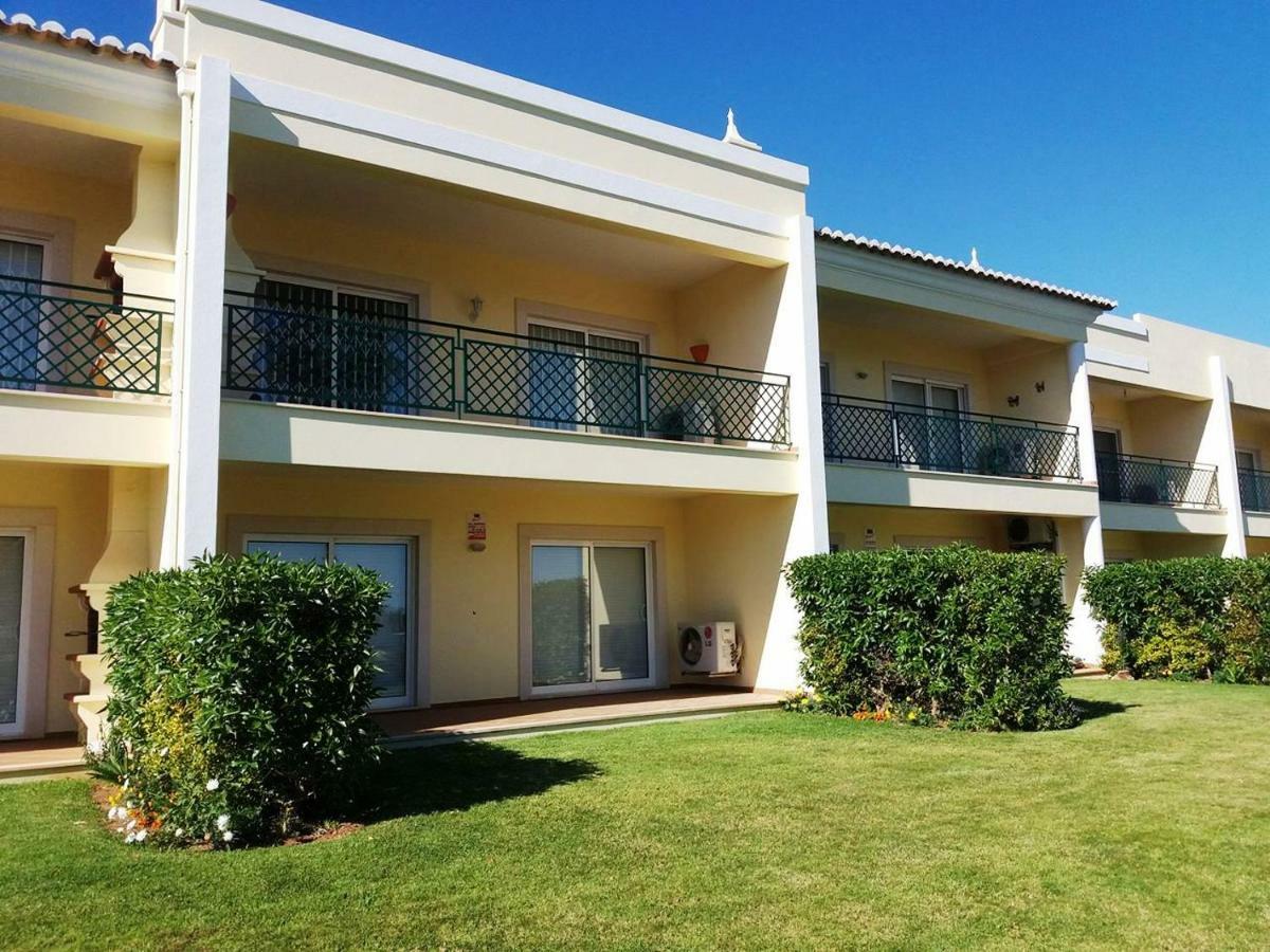 Coelha - Pool - Free Wi-fi - Air Con Apartamento Albufeira