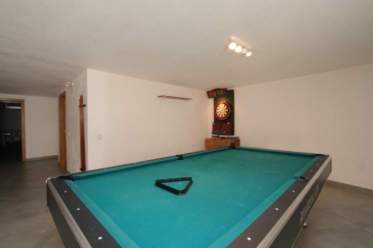 Full Private 300sqm Jacuzzi Heated Pool Ideal & Quiet Location *