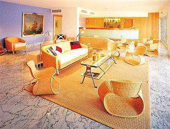 Marina Club Ii Hotel