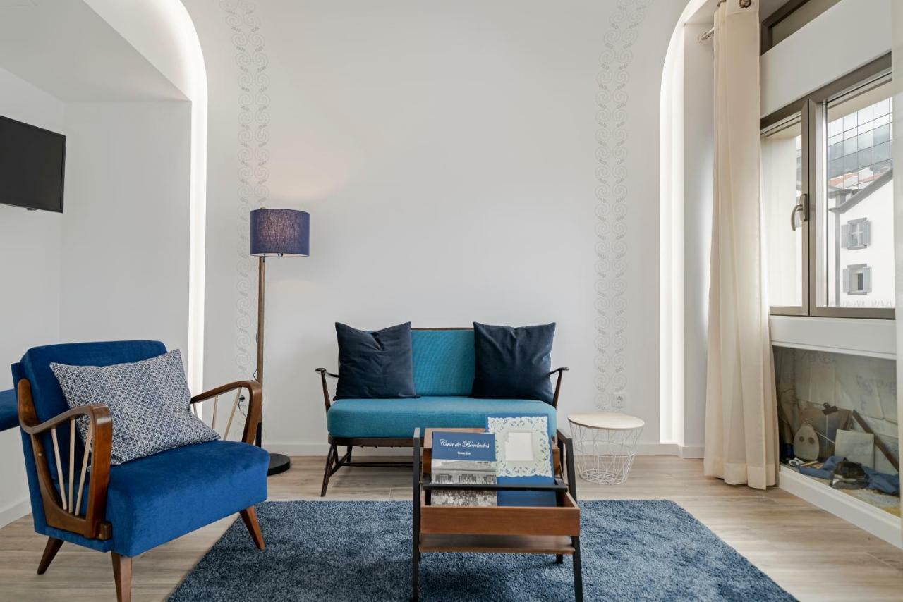 Guest house Drapes Design By An Island