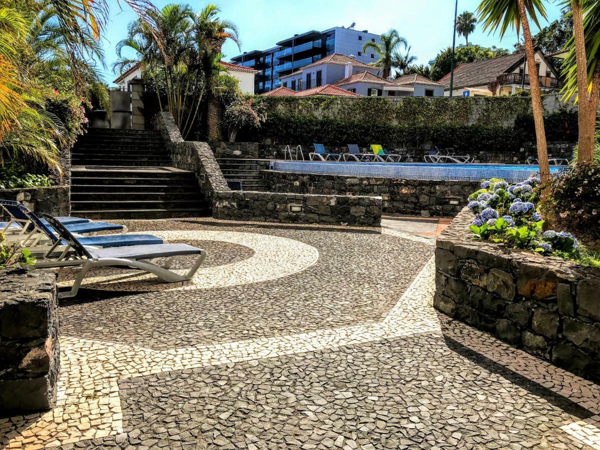 Apartment, With Pool Funchal (Madeira)