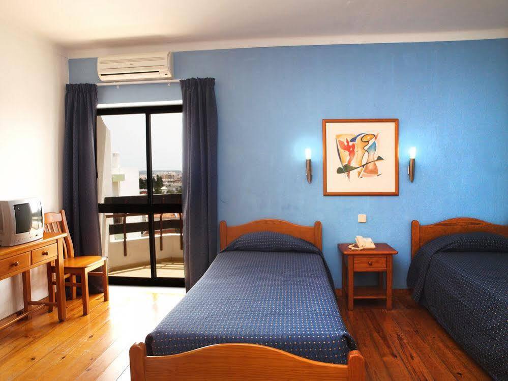 Center Hotel 2*