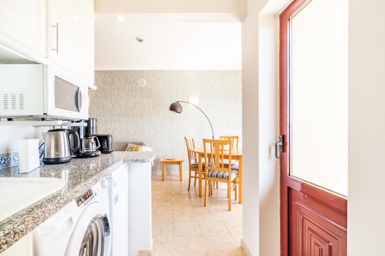Rocha Ocean View Apartment *