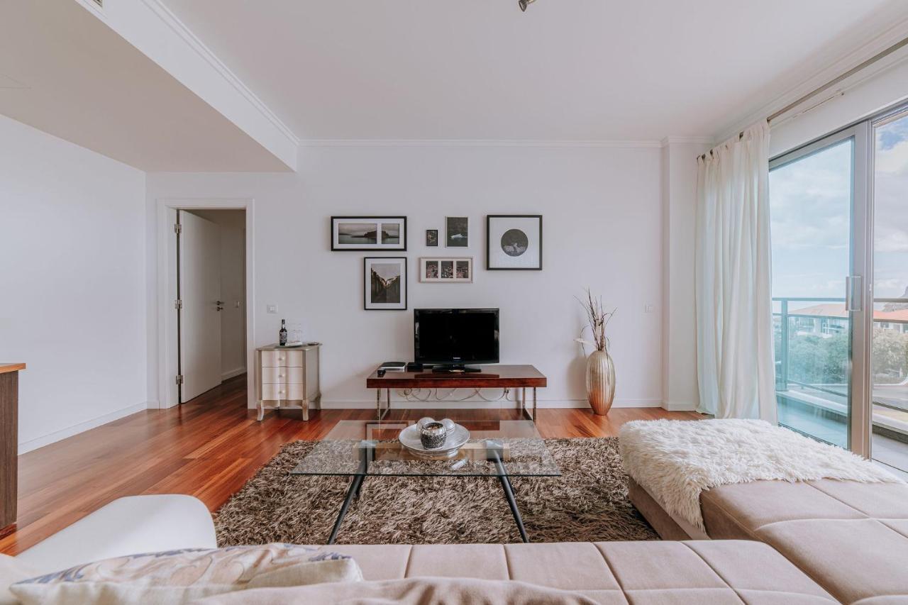 Cozy T2 With Ocean View Apartment *
