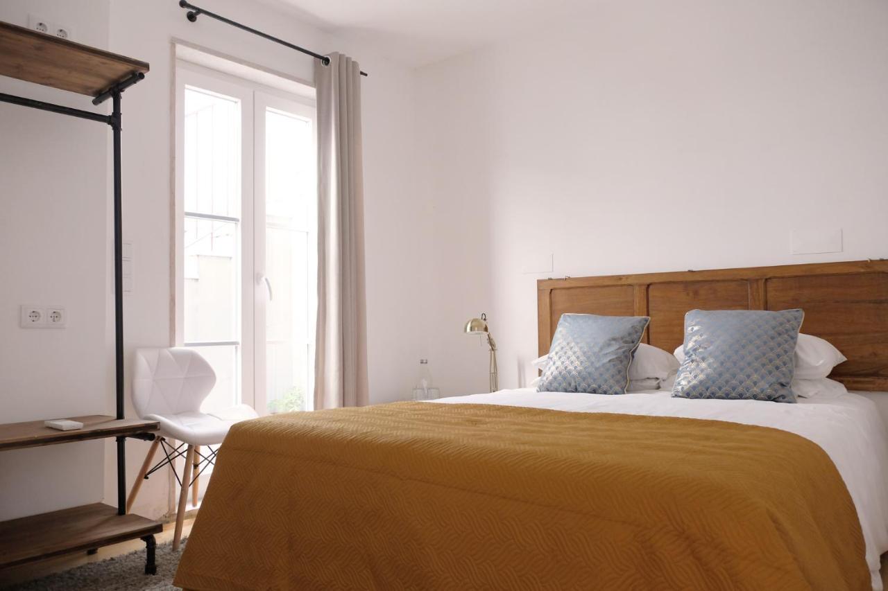 Poets Hostal *