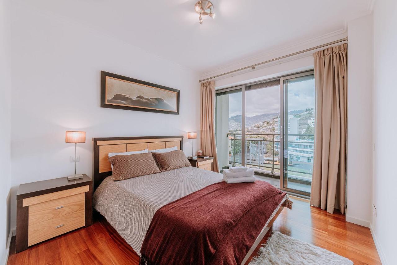 Cozy T2 With Ocean View Funchal (Madeira)
