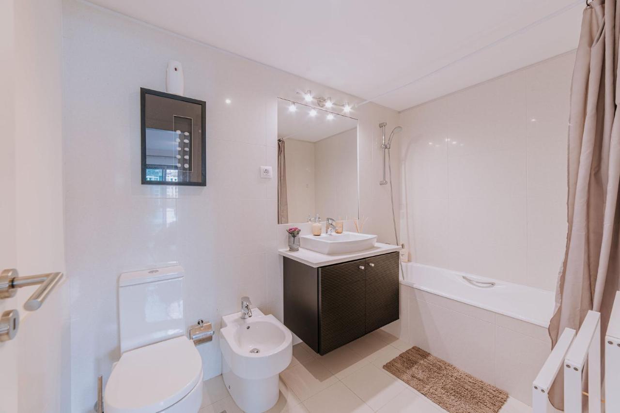 Cozy T2 With Ocean View Apartment *