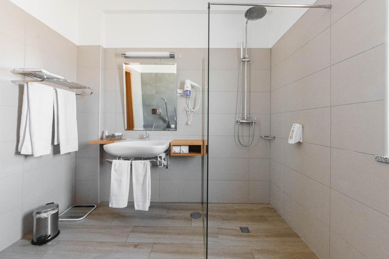 Terraco Do Solar Guest house Lagos