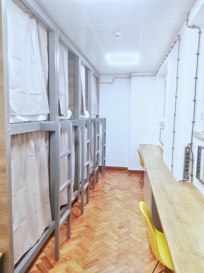 Draft Hostel&rooms * Lissabon