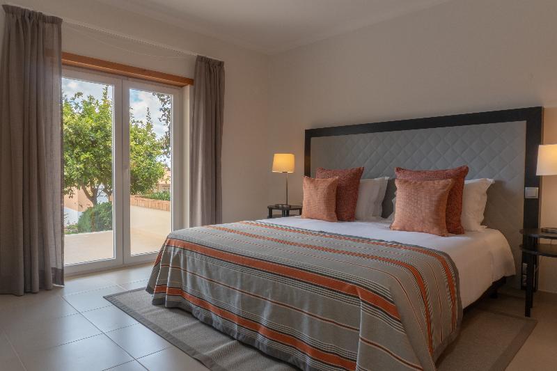 Resort Vale Da Ribeira Residences 4*