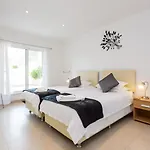 Coolhouses Algarve, Casa Redonda, V3 Lagos