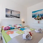 Apartment Tropicos