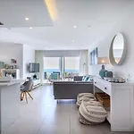 Waterside 3 Bedroom Sea View