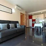 Apartamentos Turisticos Rocha Tower 13C