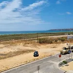 Meia Praia