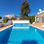 Casa Pazovida