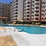 T1- Praia Da Rocha Com Piscina -Segunda Linha