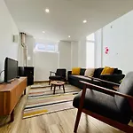 Tia Anica House I - Apartment With Terrace In Central Fuseta Beach Village
