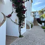 Casa Buccaneer, 2 Bedroom Garden Apartment In Praia Da Luz