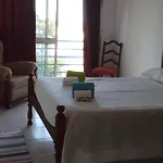Lovely 4-Bed Apartment In Estombar