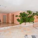 Sea View Apartment W/ Balcony By Lovelystay
