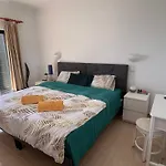 Luxury Modern T2 Ocean View - Free Parking - Pool