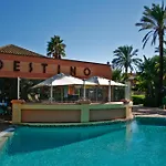 Jardim Da Meia Praia Resort