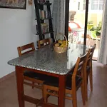 Dinas Guesthouse