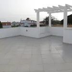 Casa do Mar by Laranjal Rentals