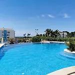 Sandy Toes Apartment
