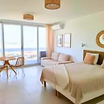 Tarik Sea View Studio