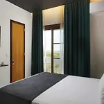 Alto House Faro Al De Assinatura Modernista