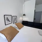 Castilho 63 Hostel & Suites
