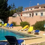 Falfeira Apartments