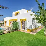 Villa Arines