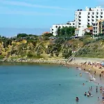 Ocean View In Estoril - Checkinhome