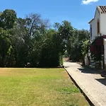 Villa c/ piscina próxima da praia